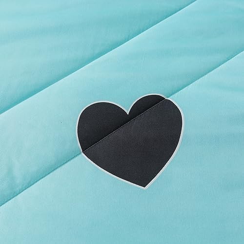 Caressma Love Pattern Queen Comforter Set