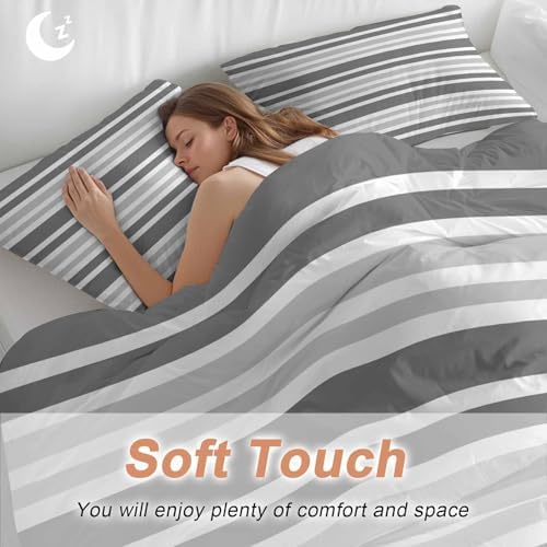 Sabolny Grey Striped Queen Duvet Cover Set
